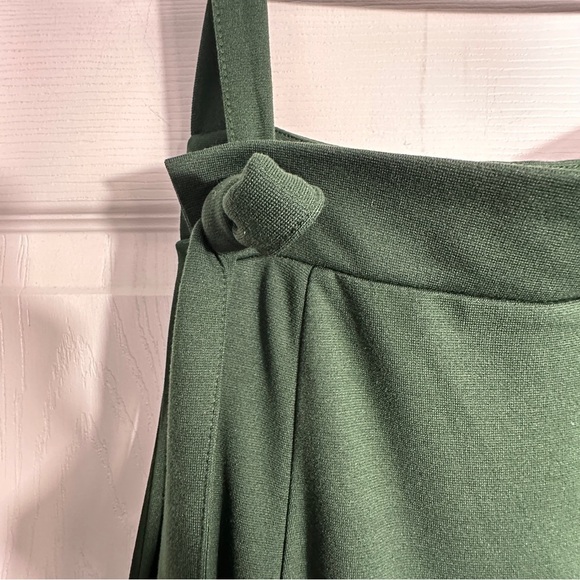 Snag overalls, green knit, size "G" (20-22), stretchy, pockets, spring - Picture 9 of 13